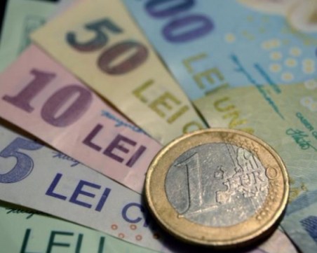 Минималната заплата в Румъния от днес е близо 1600 лева