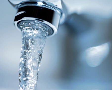 Нови цени на ВиК услугите в страната - къде ще плащат за най-скъпата вода