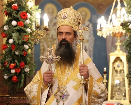 Патриарх Даниил: В Новата 2025 година влизаме с нова надежда за бъдещето, за мирни и благодатни дни