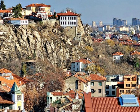 Слънчев ден в Пловдив, с температури до 10 градуса