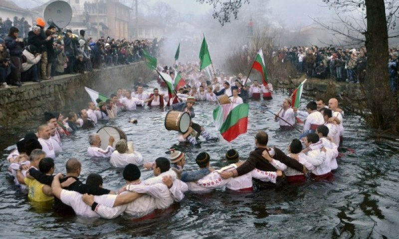 Днес е Йордановден - един от най-големите християнски празници. Това е