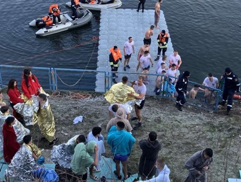 Пловдивският митрополит води ритуала за Богоявление в Кърджали