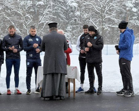 Божинов се завърна, започна подготовка с култов отбор