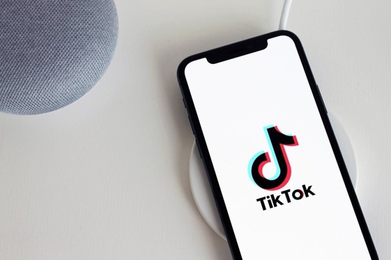 TikTok отново работи в САЩ, след обещание на Тръмп