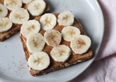 Ако търсите бърза вкусна и здравословна закуска тази идея е