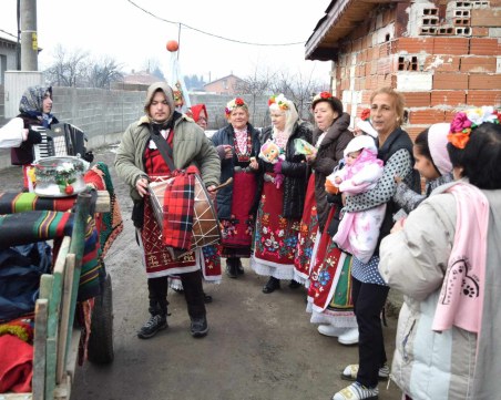 Община Марица отбеляза Бабинден с ритуали, конкурси и тържества