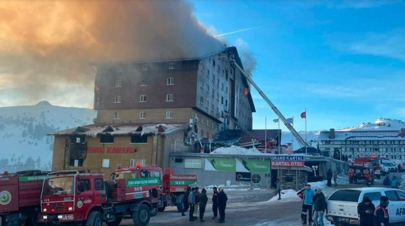 Семейство с 14 деца е загинало в пожара в ски курорт в Турция