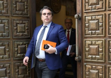 Изпълняваме всички критерии за приемане в еврозоната и няма никаква