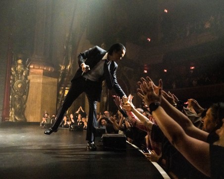 Емблематичният Ник Кейв пее на Античния театър в Пловдив