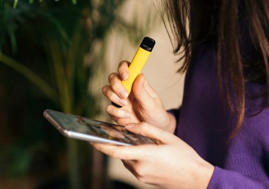 На децата се предлагат психоактивни вещества опаковани като играчки както