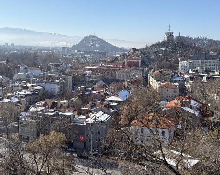 Община Пловдив разширява програмата за смяна стари печки с климатици ВИДЕО