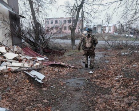 Русия връща ранени войници обратно на фронта в Украйна