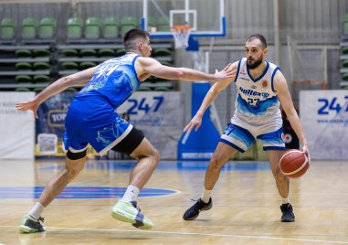 Академик ще гостува на Миньор в двубой от 18 ия кръг