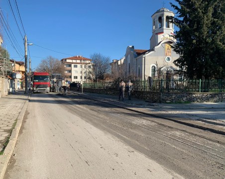 Променят движението по улица в квартал 