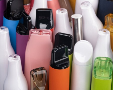 Само за седмица са иззети над 4 хил. вейпа с наркотично вещество