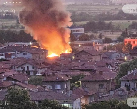 Огнеборците в страната потушиха 148 пожара, две жени са пострадали