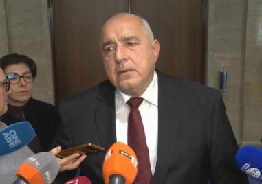 ДБ като няма какво да кажат си говорят глупости