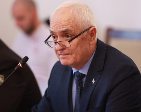 Запрянов от Мюнхен: Нормално е България да помисли за около 2,5% от БВП за отбрана