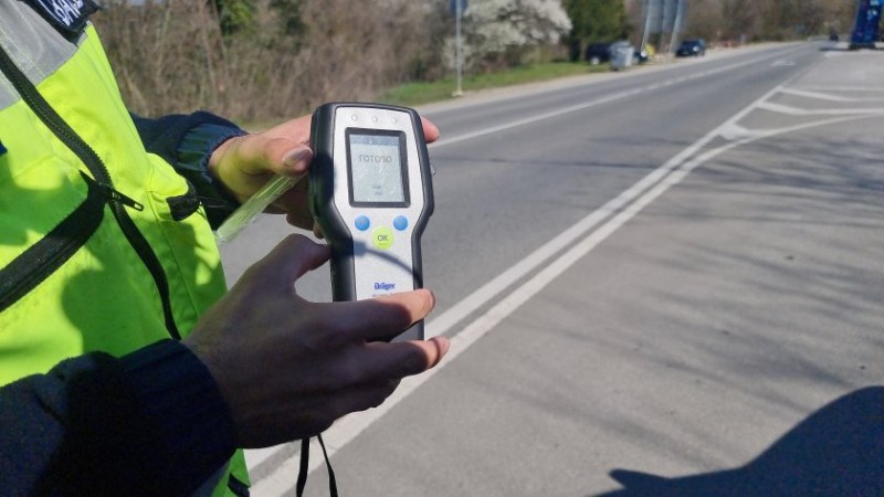 Полицията спипа за ден 31 пияни и 6 дрогирани водачи