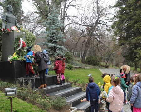 За последно: Покланяме се пред подвига на Васил Левски на 19 февруари