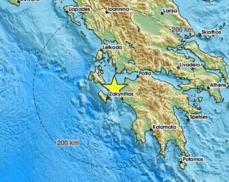 Земетресение от 5 по Рихтер на Пелопонес, Санторини продължава да се тресе