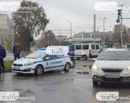 Агресия на пътя след засичане: Мъж преби пловдивчанин, потроши му колата