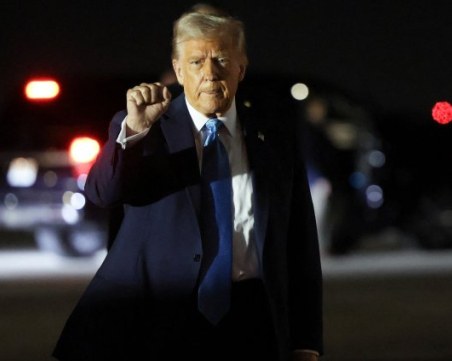 Тръмп обвини Украйна за войната и обяви Зеленски за крайно непопулярен