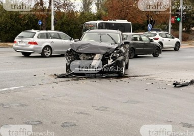 Общо 13 души са ранени при девет тежки катастрофи в