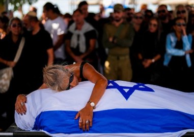 Хамас върна телата на четирима заложници пленени при атаката на