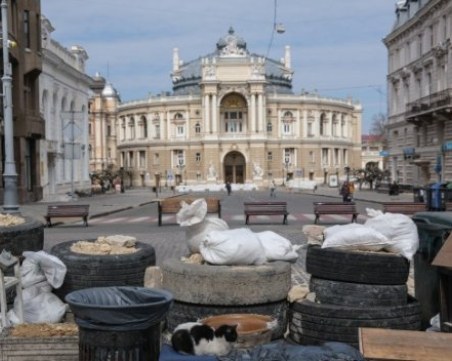 Българка в Одеса: Последните две нощи са кошмарни, увехнаха ни надеждите за мир