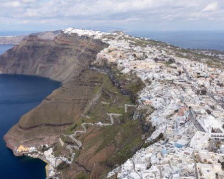 Земетресенията в Гърция ще продължат до три месеца