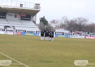 Локомотив Пловдив ще гостува на Локомотив София в двубой от