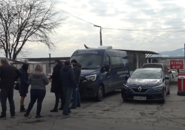 Националната агенция по приходите влезе в зеленчуковата борса в Първенец