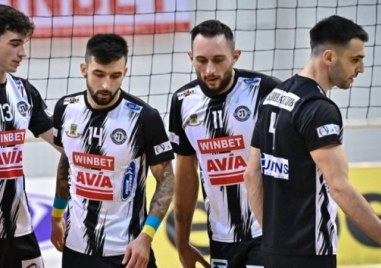 Волейболният Локомотив Авиа продължи с чудесното си представяне и още