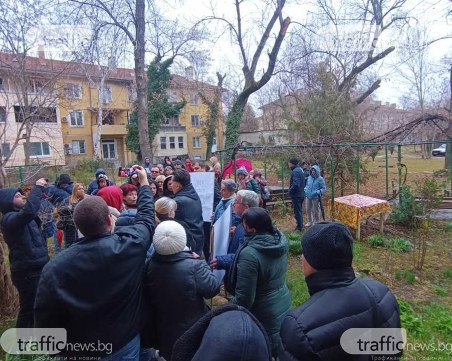 „Затворник” в дома си: Съседи на обездвижен мъж не позволяват поставяне на рампа за инвалидната му количка