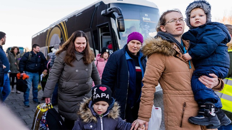 Срокът за временна закрила на гражданите на Украйна в страната ни се удължава