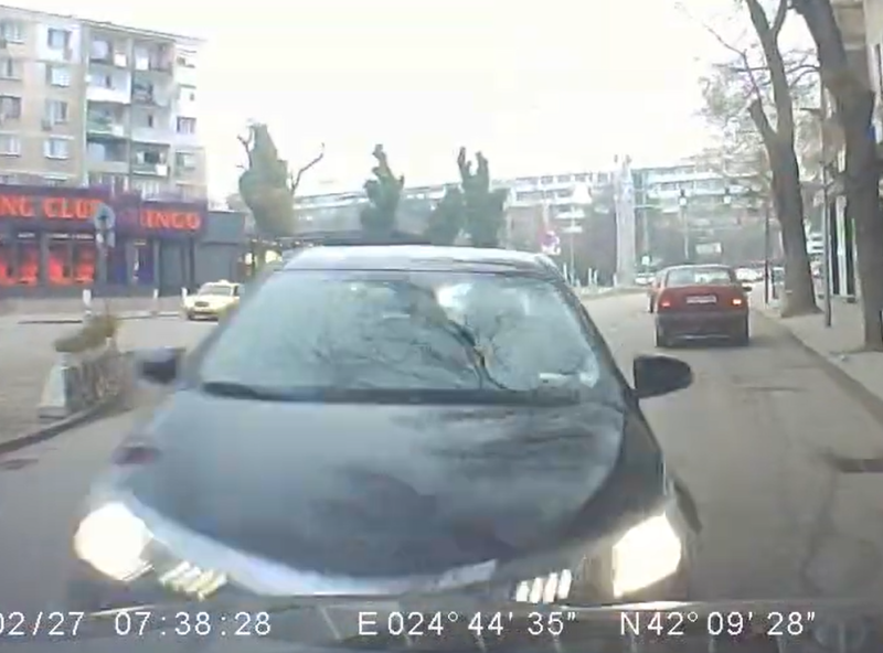 Безумна катастрофа в Пловдив ВИДЕО