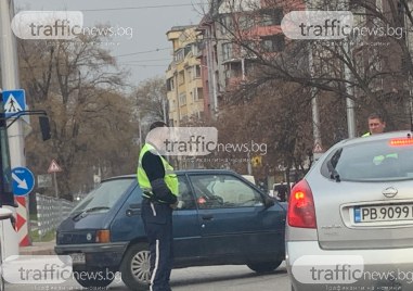 Жестока тапа от коли се образува на булевард 6 септември