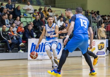 Академик успя да победи като гост Берое в Стара Загора