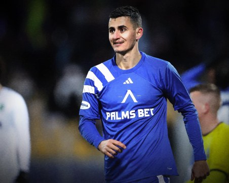 Левски подкрепи Георги Костадинов