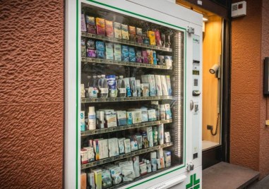 Работна група обсъжда възможностите за редуциране на списъка с лекарства продавани чрез вендинг машини Това каза