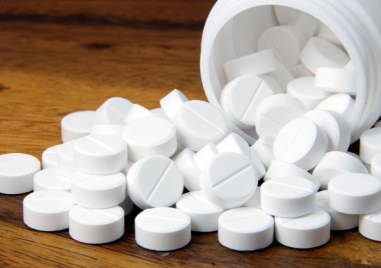 Зачестяват случаите на подрастващи които са употребили прекомерно количество парацетамол