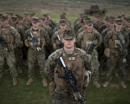 Полша подготвя всички мъже за война