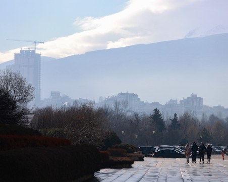 Предвиждат мерки срещу фините прахови частици и амоняка за замърсяването на въздуха