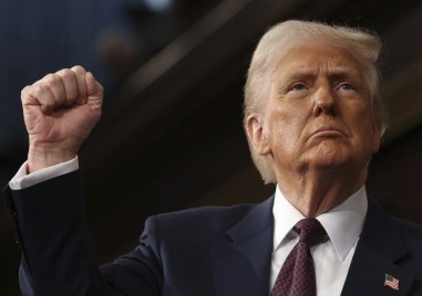 Доналд Тръмп продължи личната си вражда с украинския президент Володимир