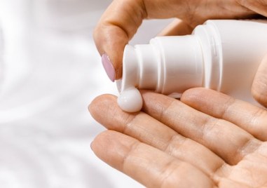 Френската козметична марка Ла Рош Позе която е собственост на Л Ореал