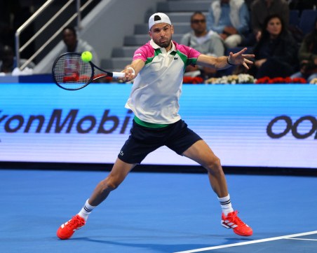 Григор Димитров с победа в САЩ, класира се за полуфинал