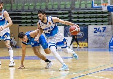 Академик ще гостува на домакина на финалите в турнира за