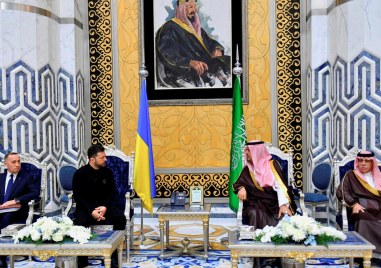 Световни лидери приветстваха предложението за 30 дневно примирие в Украйна след