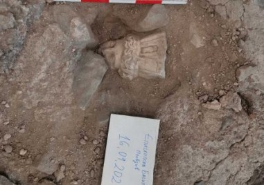 Много се бързаше тази Епископска базилика да се експонира и